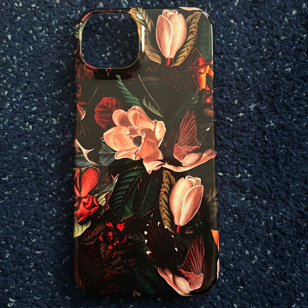 Floral iPhone 15 plus case (slim)